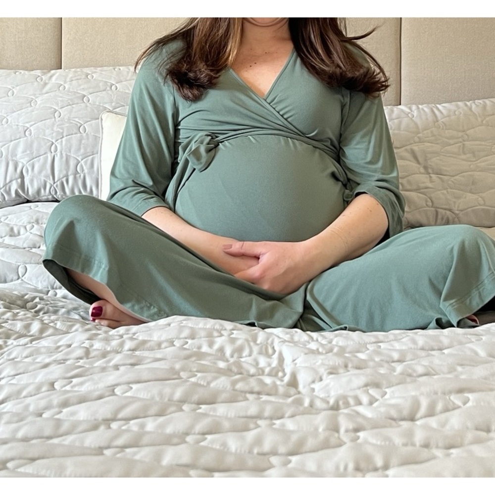 Caden Lane Bamboo Maternity Nursing Robe
